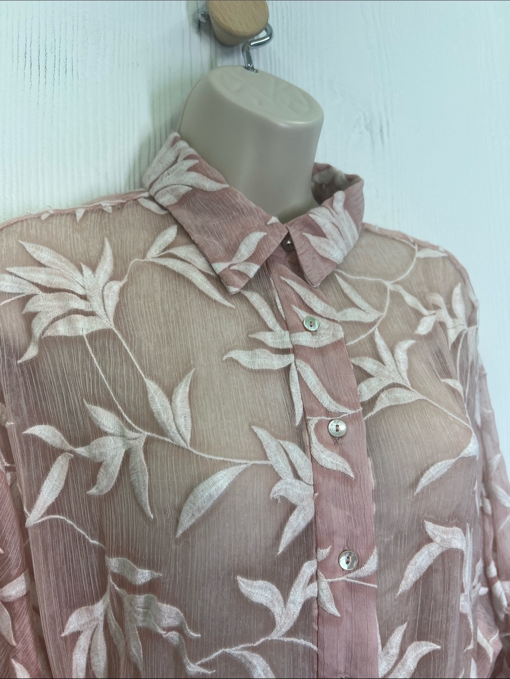 Zara - Floral Sheer Embroidered Light Pink Half Button Midi Dress Size Medium - Picture 5 of 10